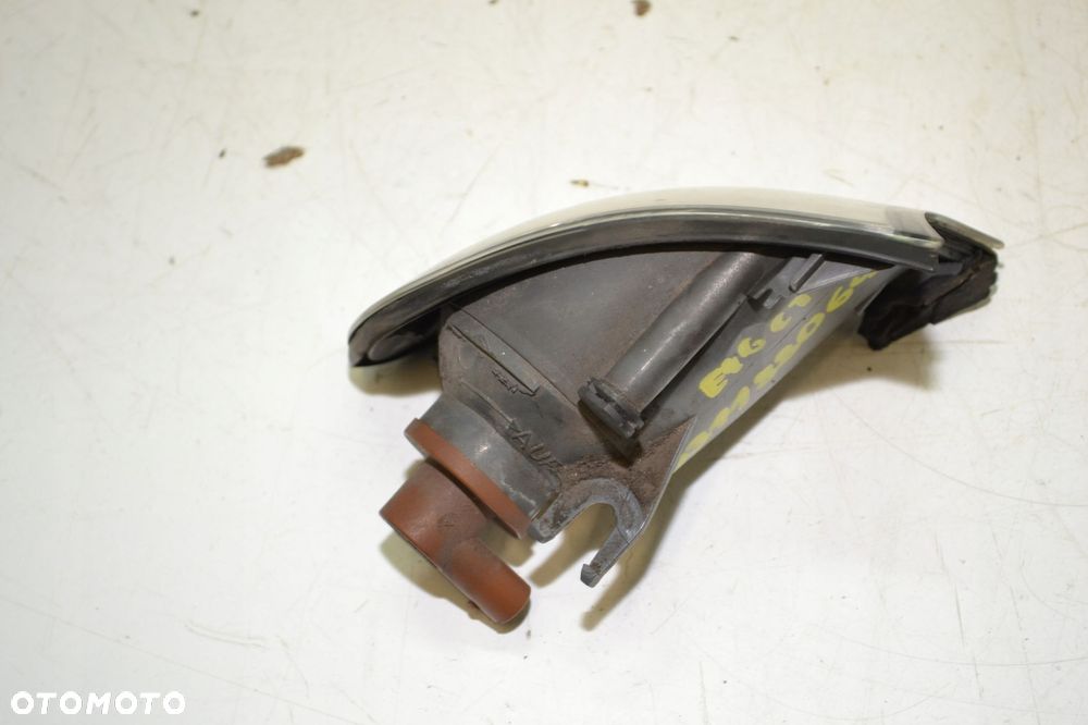 BMW E46 COMPACT KIERUNKOWSKAZ LEWY 0311330001 - 5