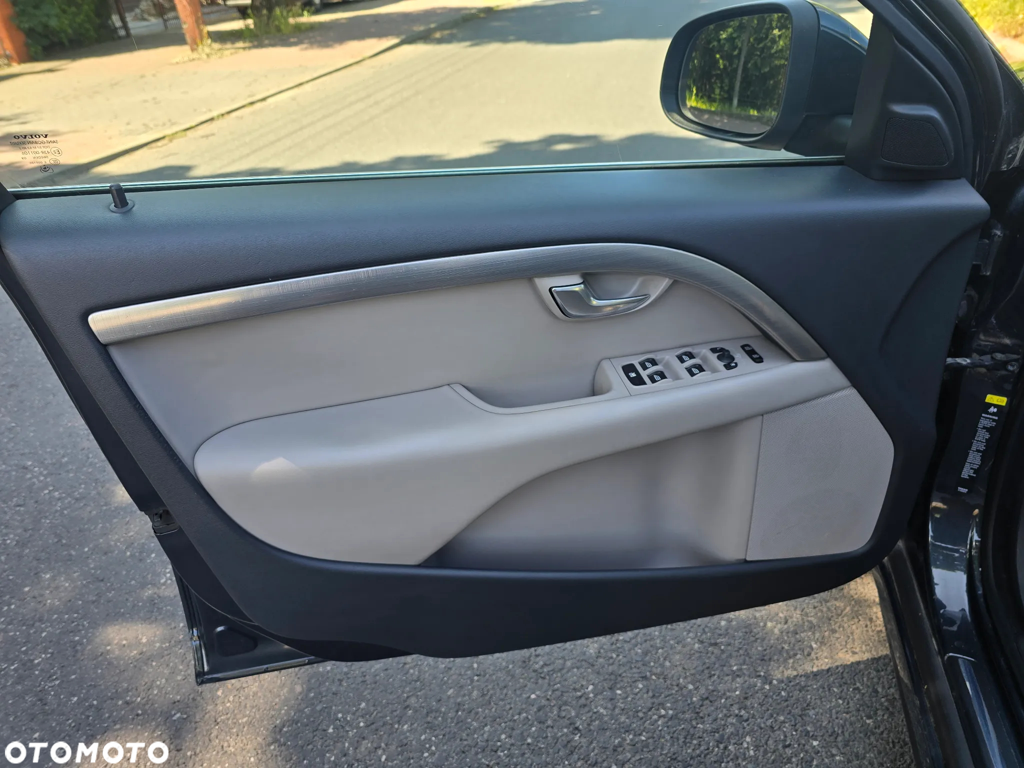 Volvo V70 2.0D Momentum - 26