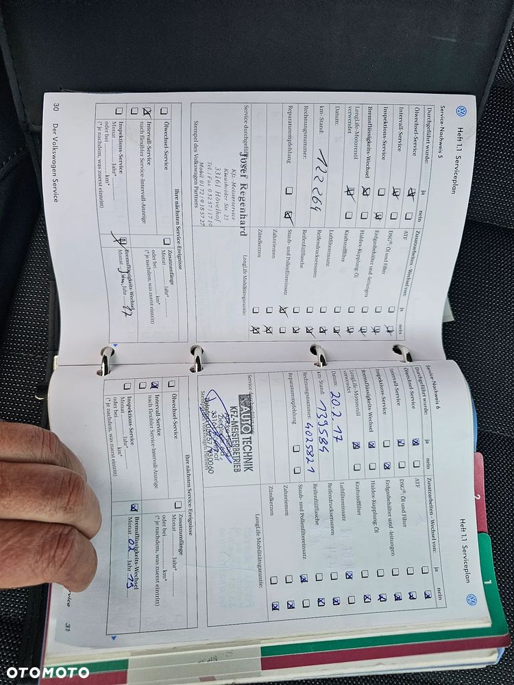 Volkswagen Touran 2.0 TDI DPF Highline - 29