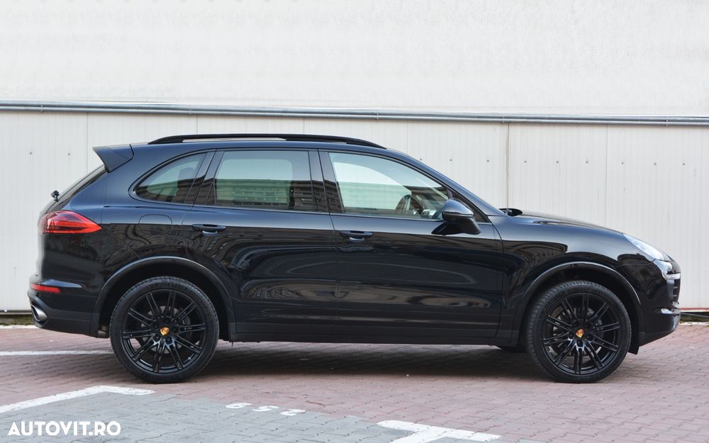 Porsche Cayenne Platinum Edition - 6