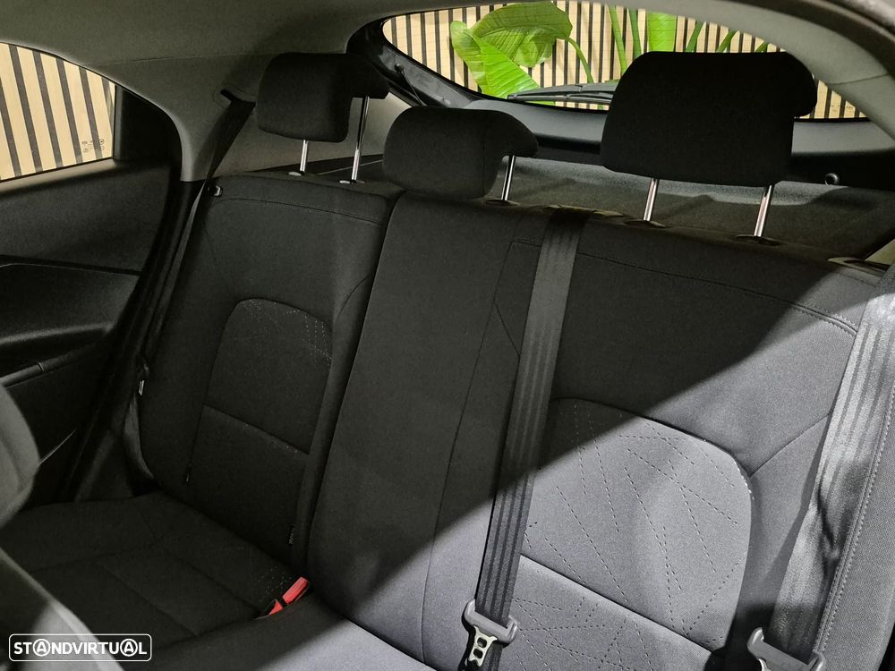 Kia Rio 1.2 CVVT LX - 21