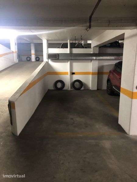 Lugar de garagem em benfica - Grande imagem: 4/4