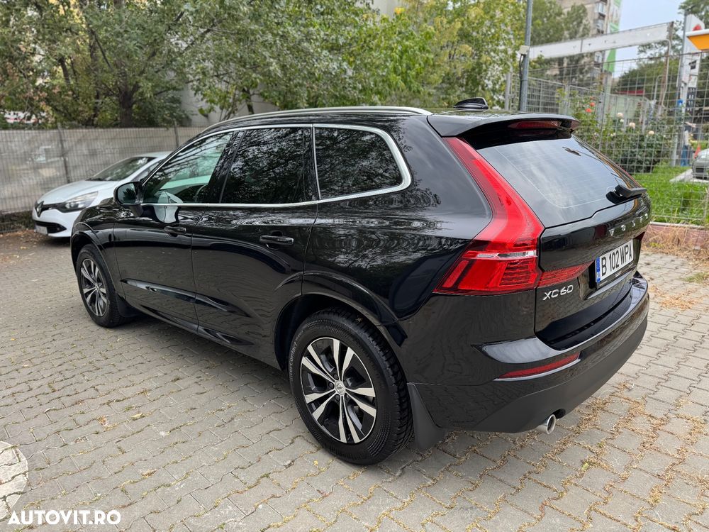 Volvo XC 60 D4 AWD Momentum - 8
