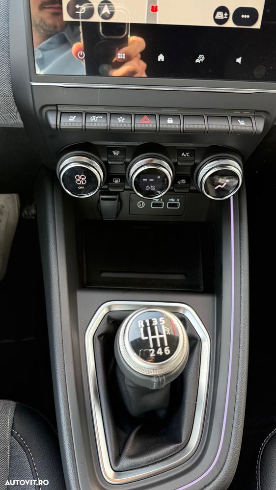 Renault Clio V TCe 100 Techno - 13