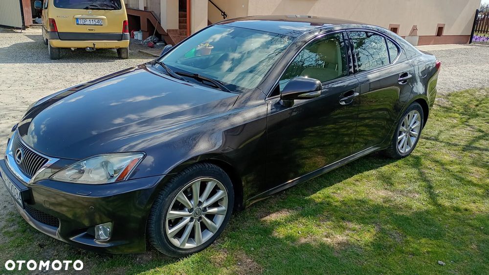 Lexus IS 250 Prestige - 3
