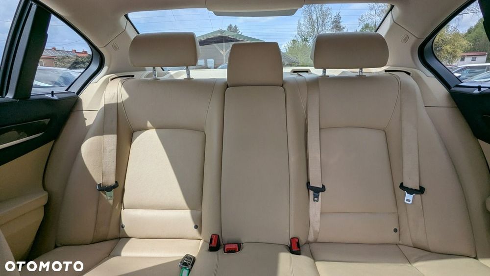 BMW Seria 7 730d Edition Exclusive - 15