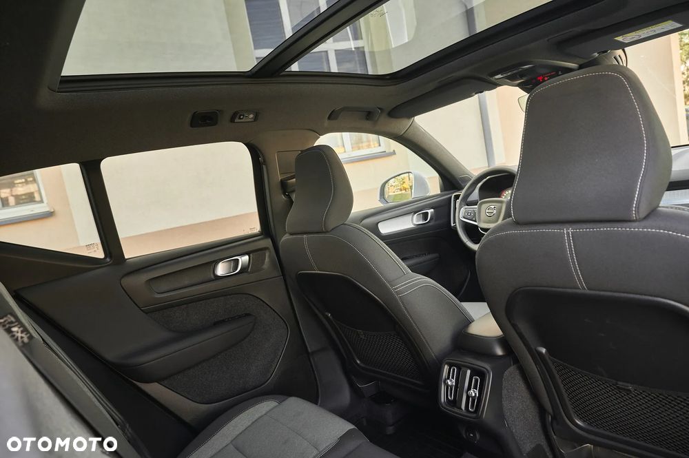 Volvo XC 40 T3 Momentum Pro - 7