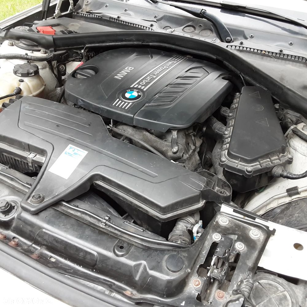 BMW Seria 3 - 26