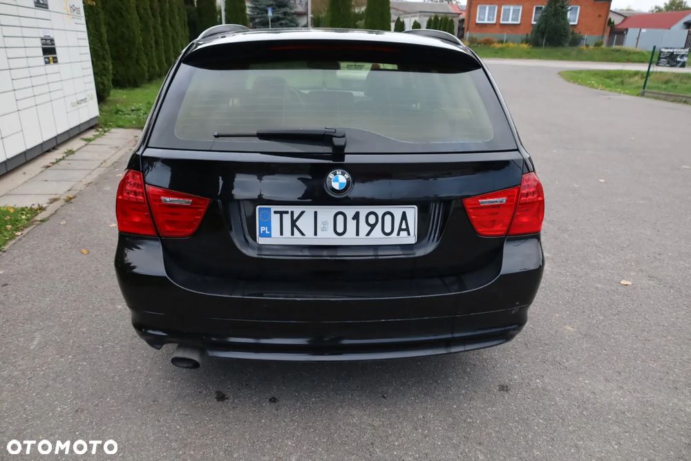 BMW Seria 3 318d - 17