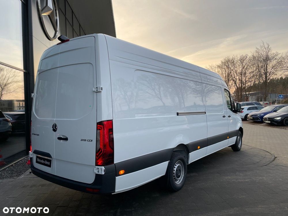 Mercedes-Benz Sprinter 319 CDI Resorowany fotel Reflektory LED - 3