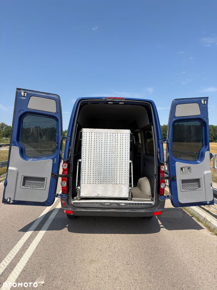 Volkswagen Crafter - 13