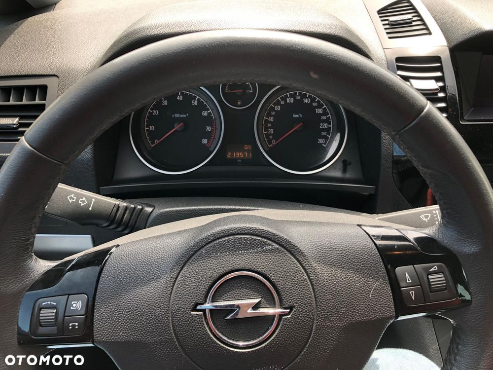 Opel Zafira 1.8 Edition 111 Jahre - 6