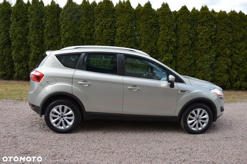 Ford Kuga - 13