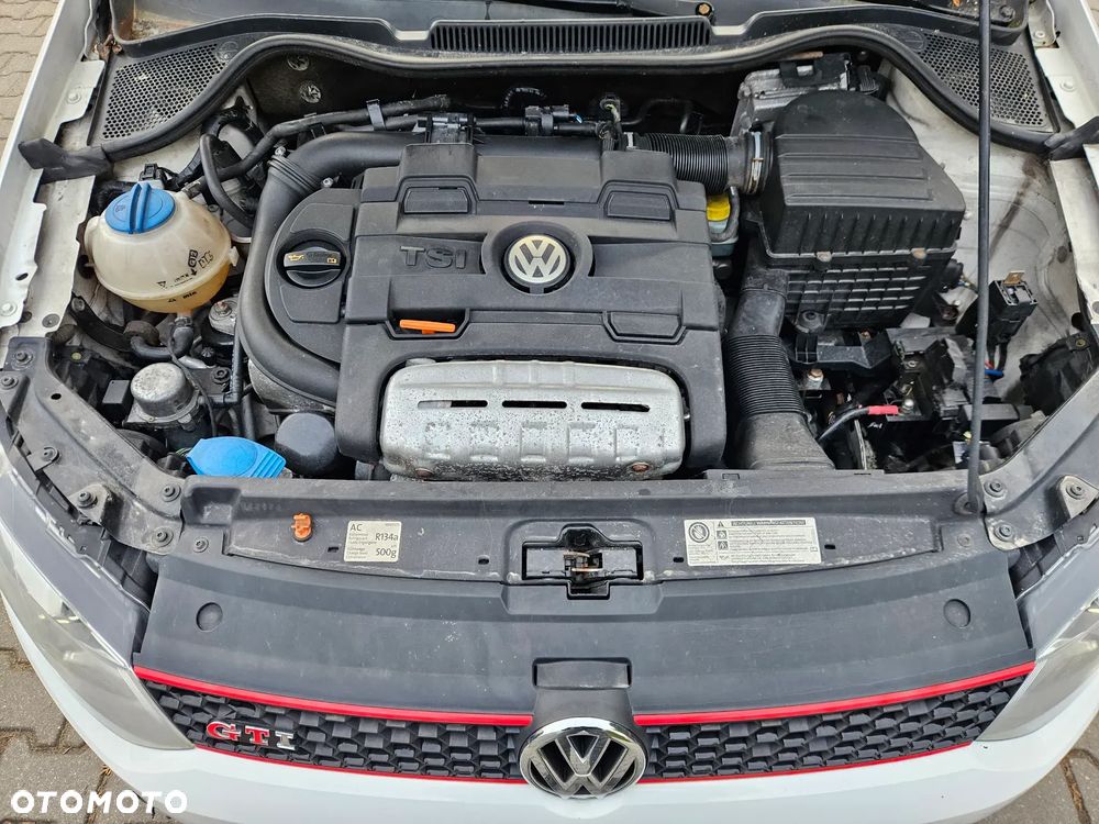Volkswagen Polo 1.4 DSG GTI - 11