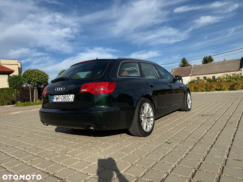 Audi A6 - 4