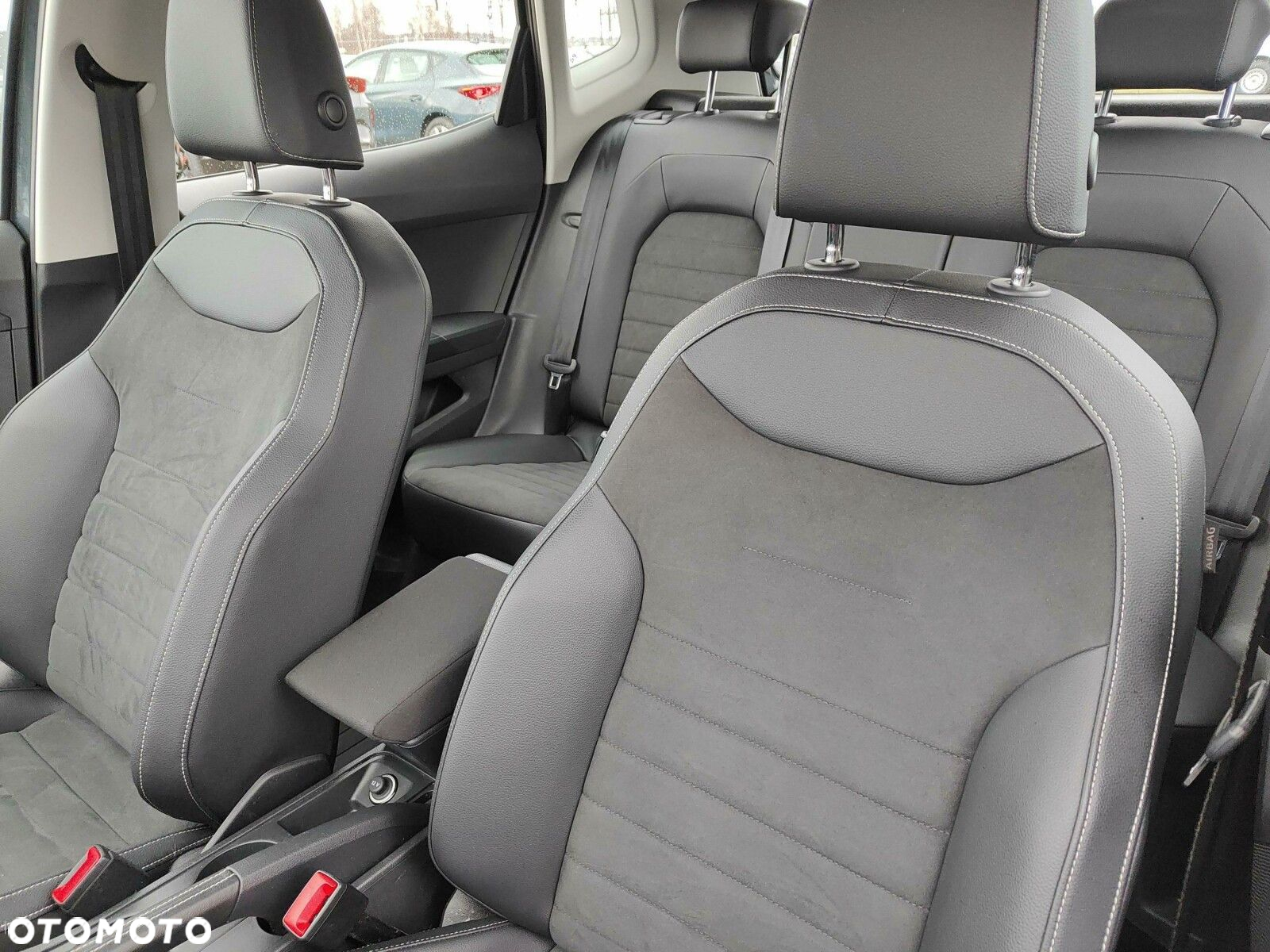 Seat Arona - 13