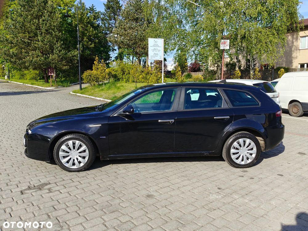 Alfa Romeo 159 1.9 JTDM 16V DPF Distinctive - 9