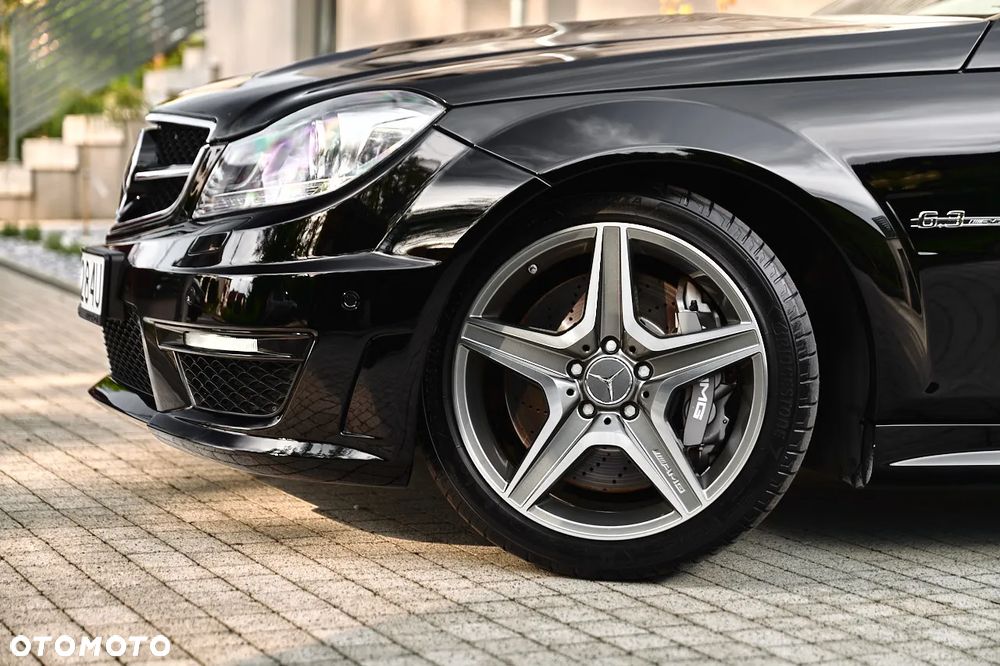 Mercedes-Benz Klasa C 63 AMG - 20