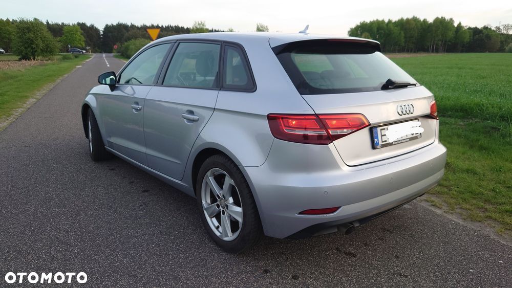 Audi A3 Sportback 1.6 TDI - 7