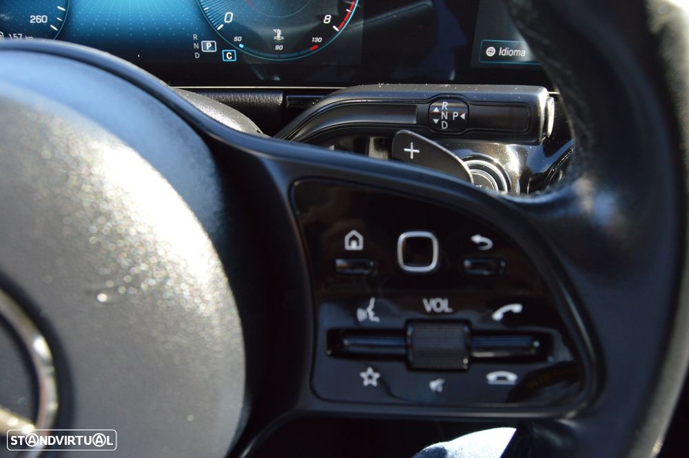 Mercedes-Benz GLA 180 - 31