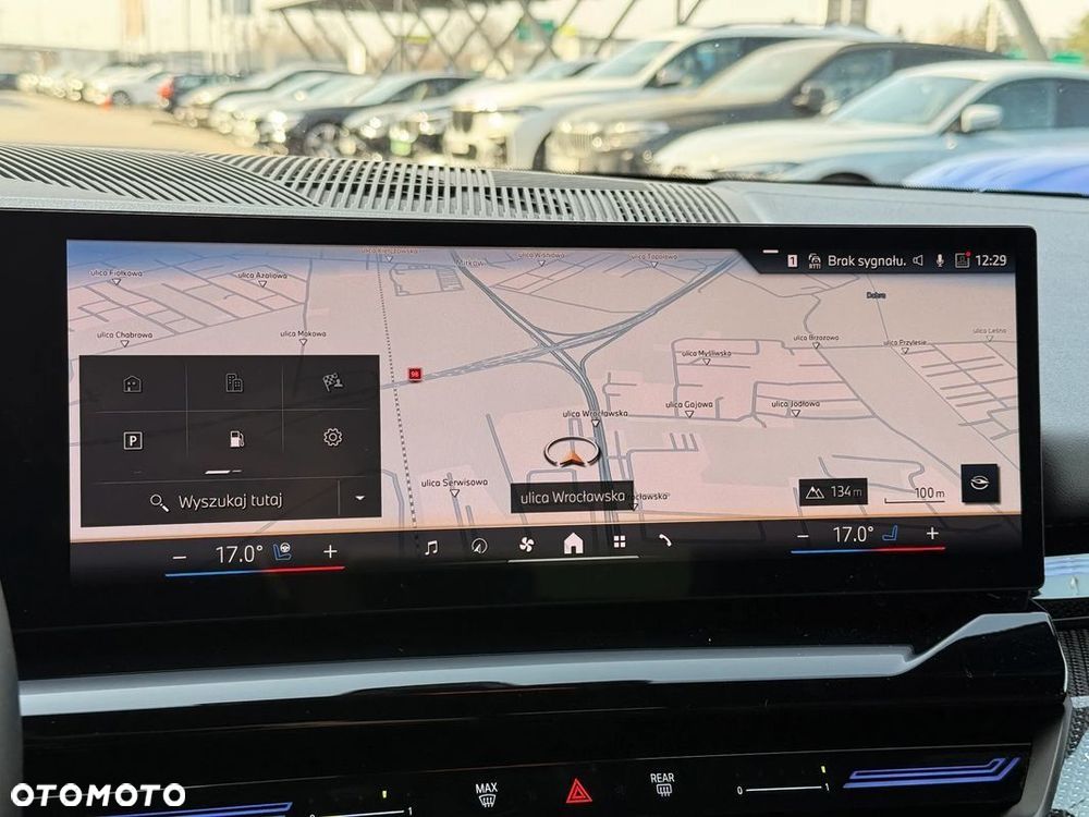 BMW Seria 5 520d xDrive mHEV - 35