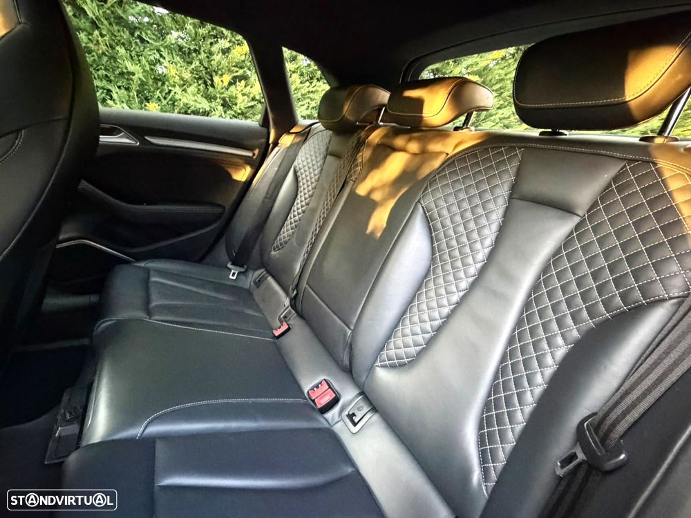 Audi S3 S tronic - 24