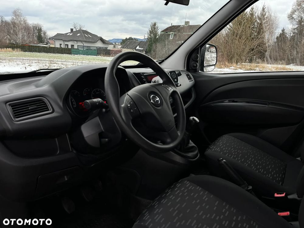 Opel COMBO D-VAN L1H1 Nowe Wtryski Stan BDB - 16