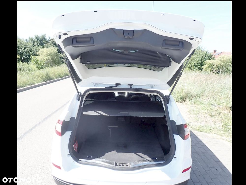 Ford Mondeo 2.0 TDCi Edition PowerShift - 9