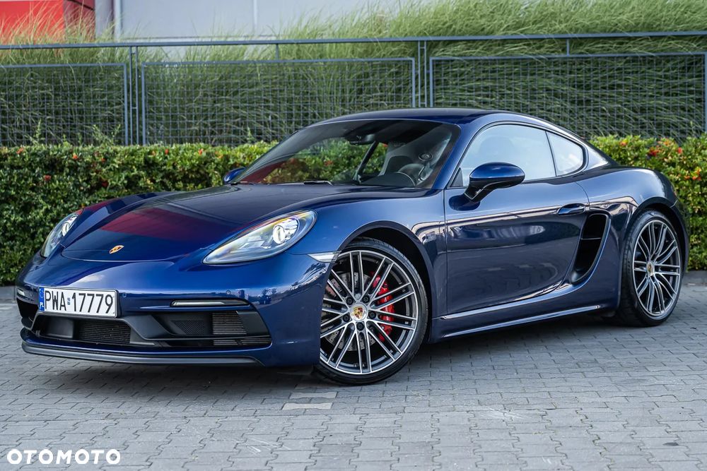 Porsche 718 Cayman - 2