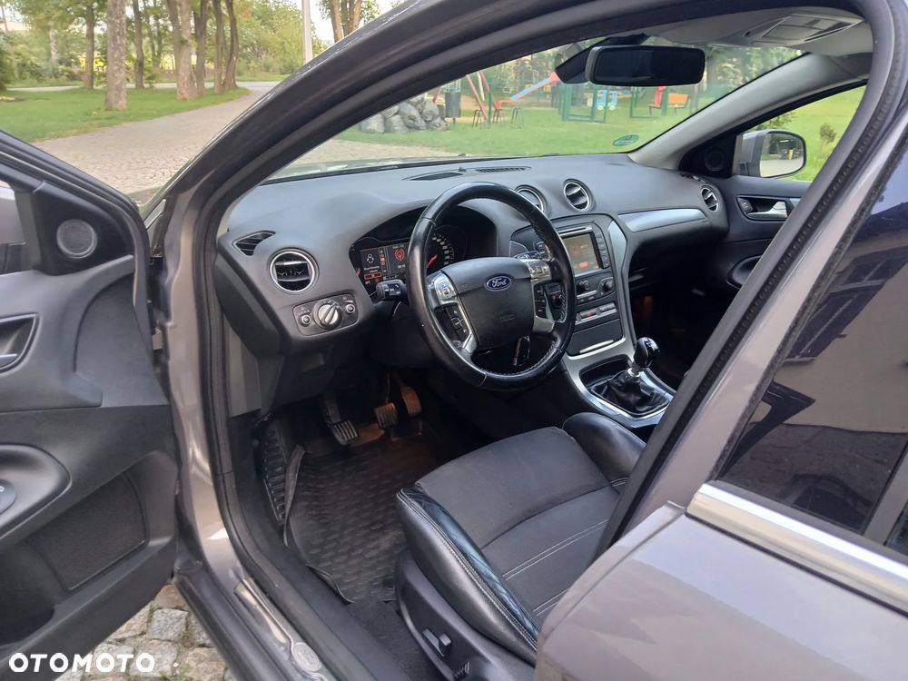 Ford Mondeo 2.0 TDCi Titanium - 3
