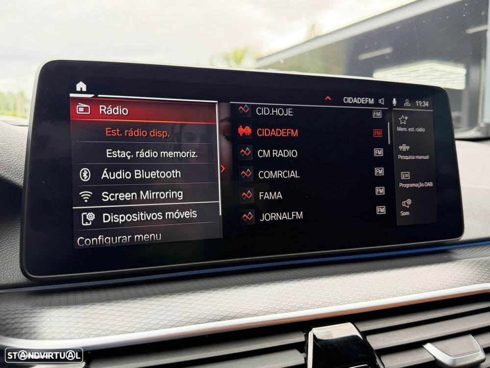BMW 530 e Pack M - 42