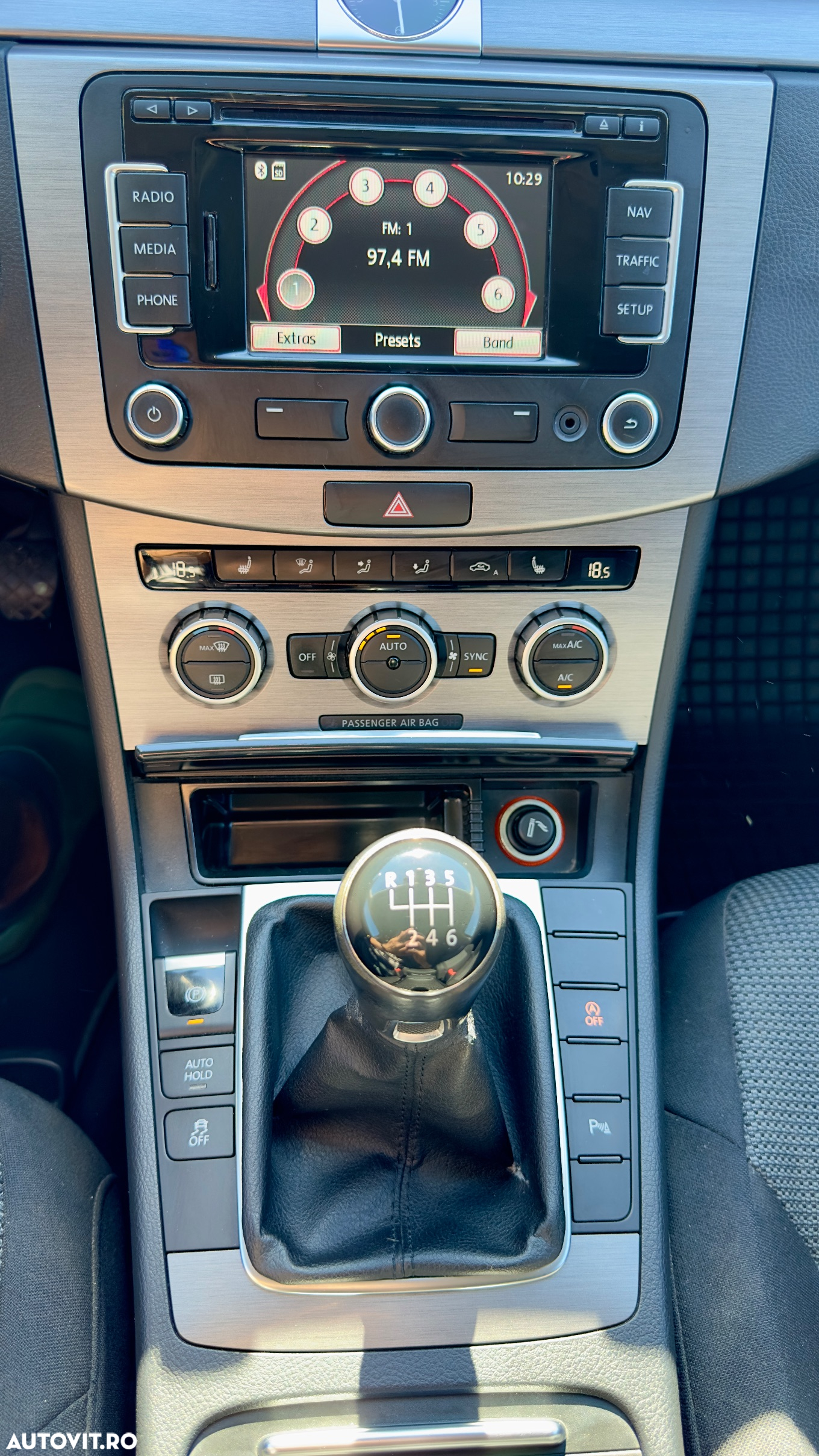 Volkswagen Passat Variant 2.0 TDI BlueMotion Technology Comfortline - 10