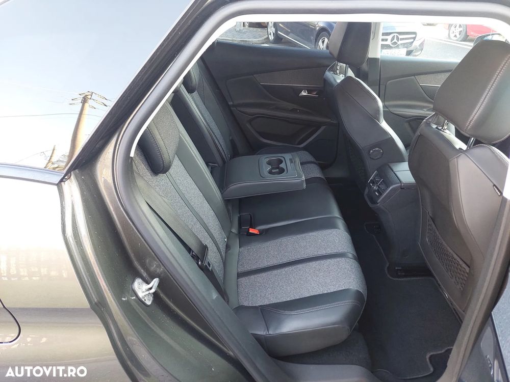 Peugeot 3008 - 6