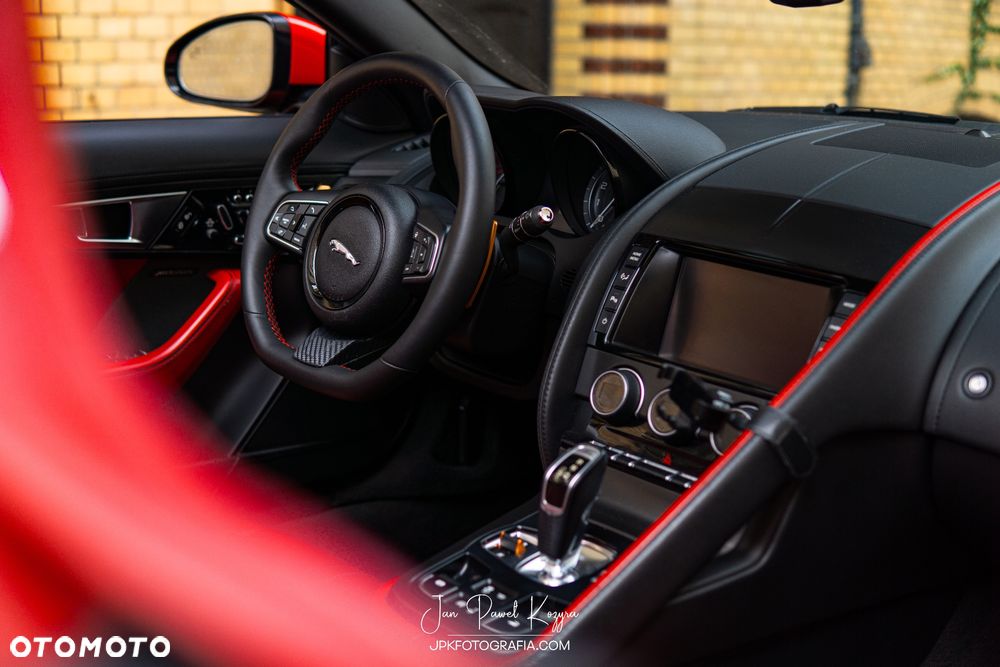 Jaguar F-Type S - 5
