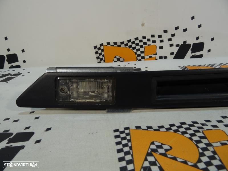 Puxador Da Tampa Da Mala Audi A4 Avant (8Ed, B7)  8P4827574 / 8P4 827 - 2