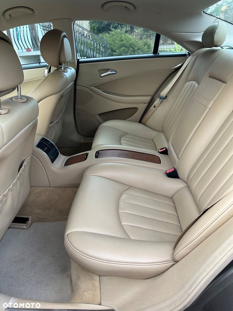 Mercedes-Benz CLS 320 CDI - 8