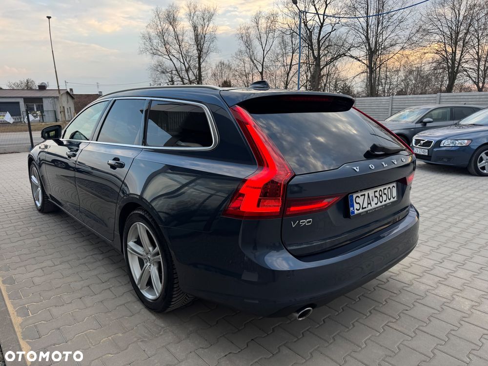 Volvo V90 D4 Momentum - 5