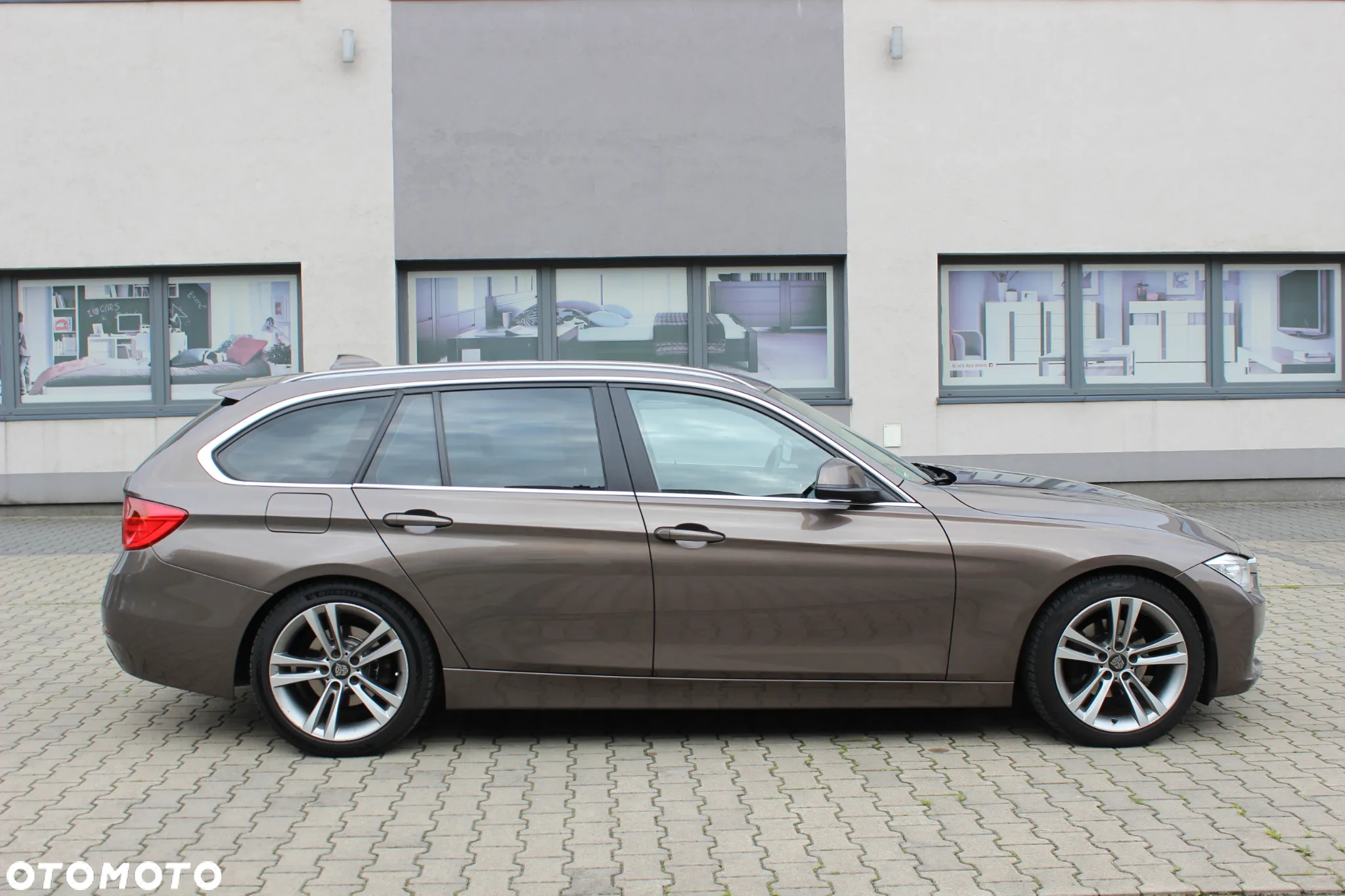 BMW Seria 3 320d Efficient Dynamics - 9