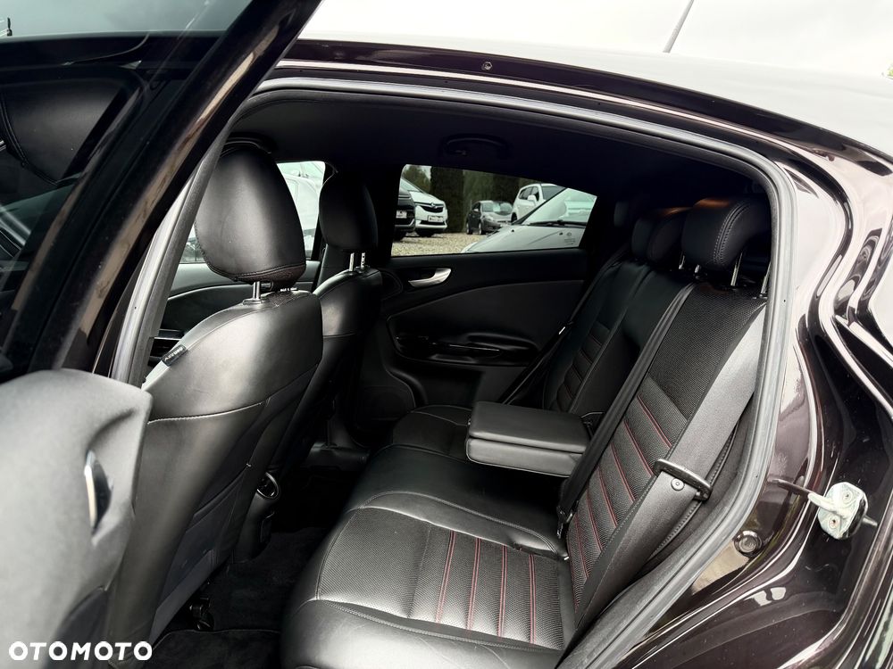 Alfa Romeo Giulietta 1.4 TB 16V Multiair Turismo - 14