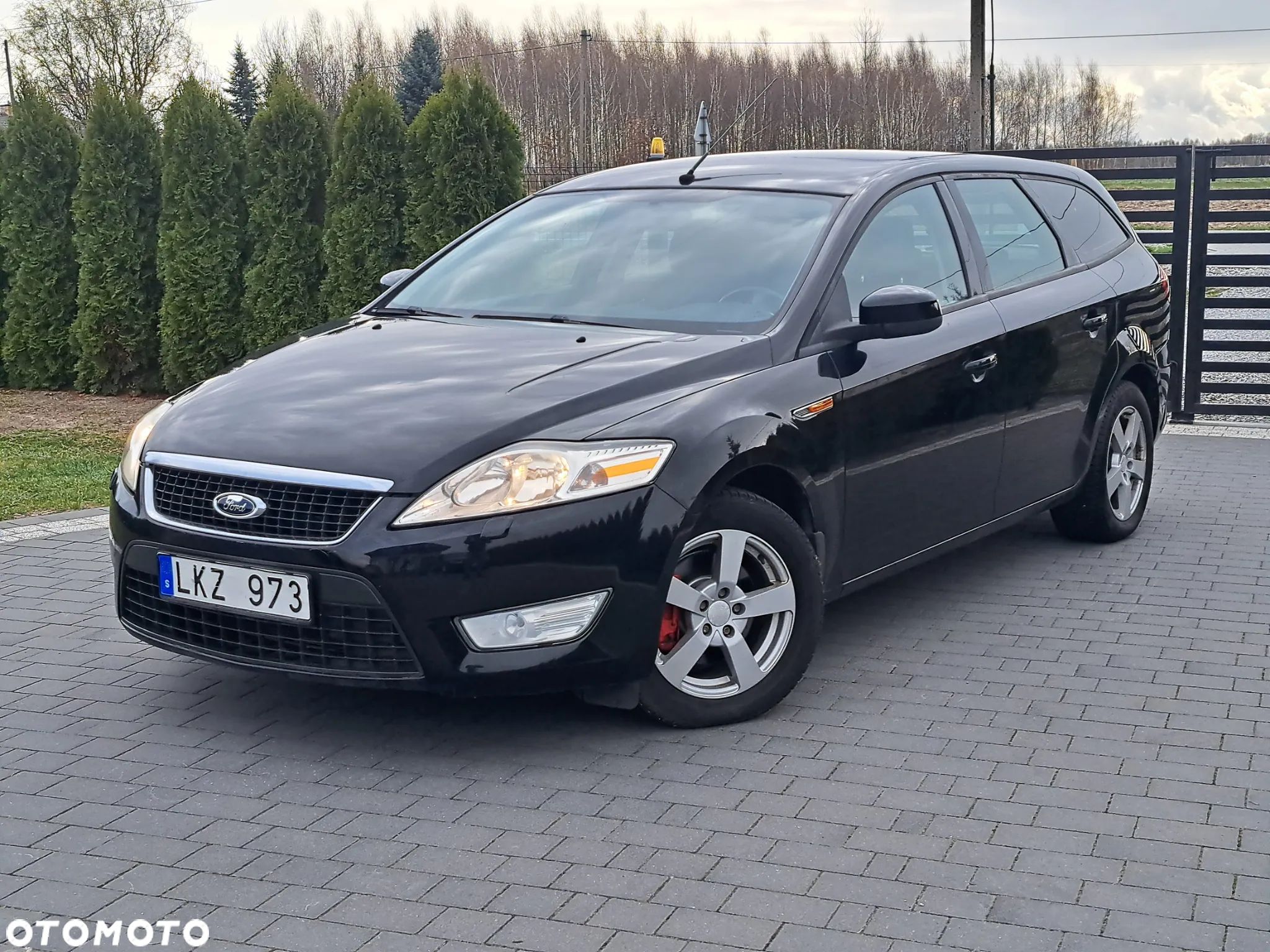 Ford Mondeo 2.0 Ambiente - 1