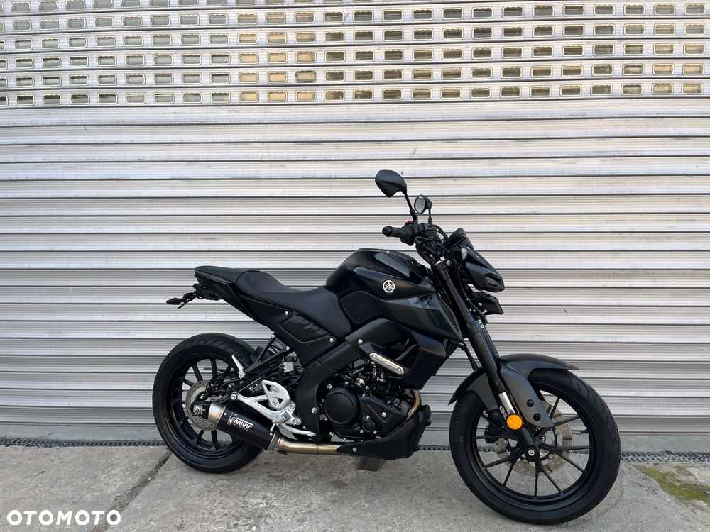 Yamaha MT - 24