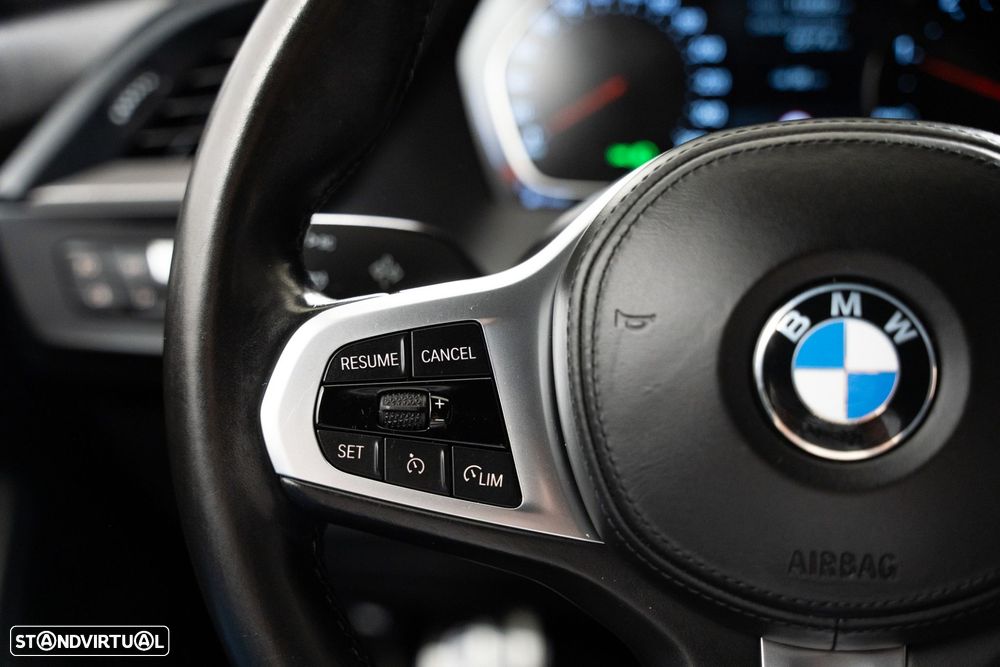 BMW 116 d Pack Desportivo M Auto - 19