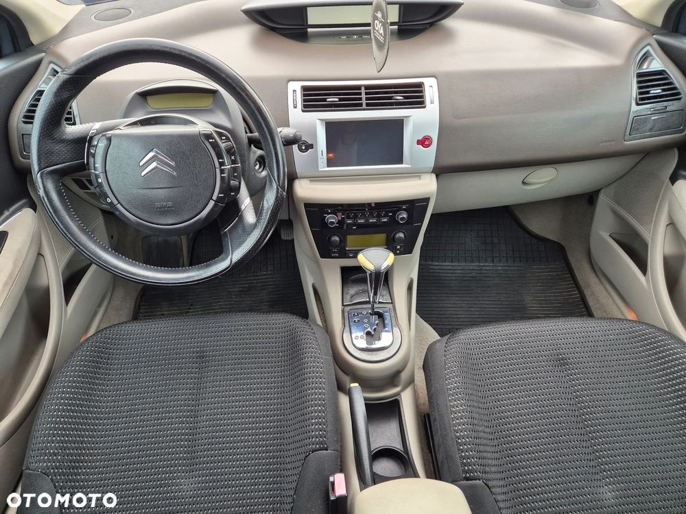 Citroën C4 - 8