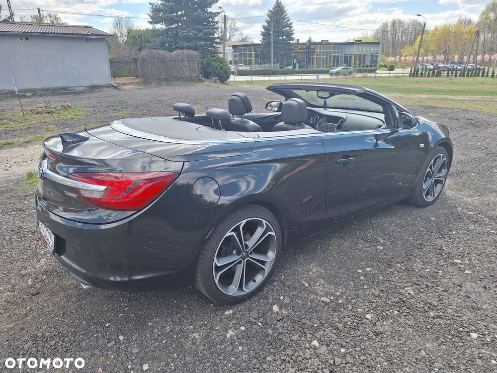 Opel Cascada 1.6 T Cosmo S&S - 14