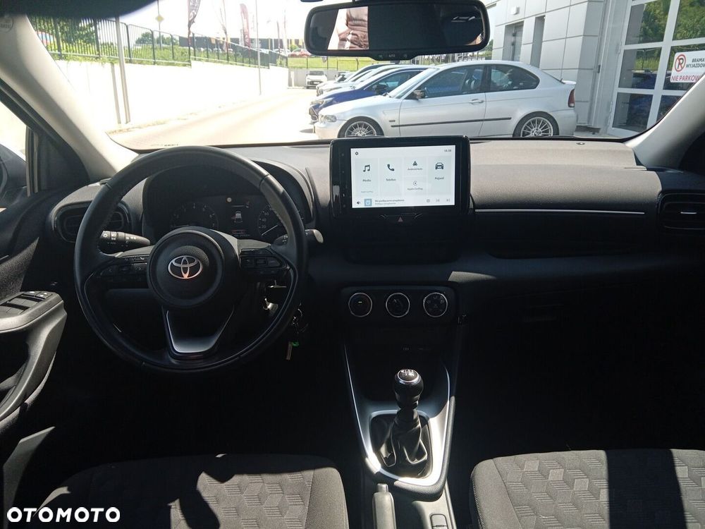 Toyota Yaris - 15