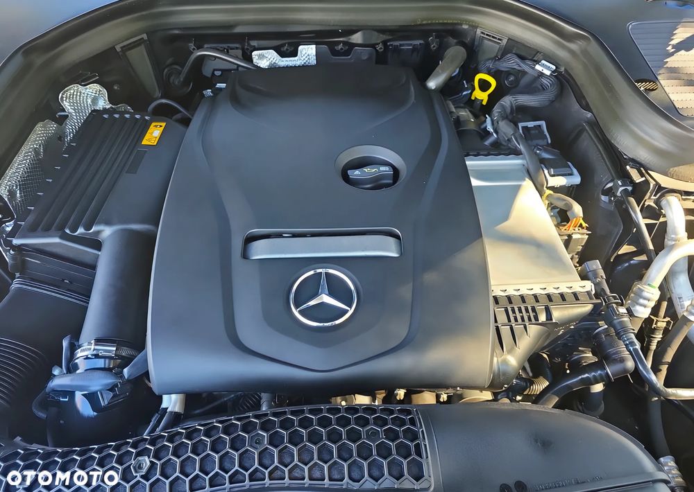 Mercedes-Benz GLC 300 4Matic 9G-TRONIC - 10