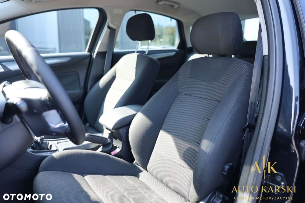 Ford Mondeo 1.6 T Titanium - 29