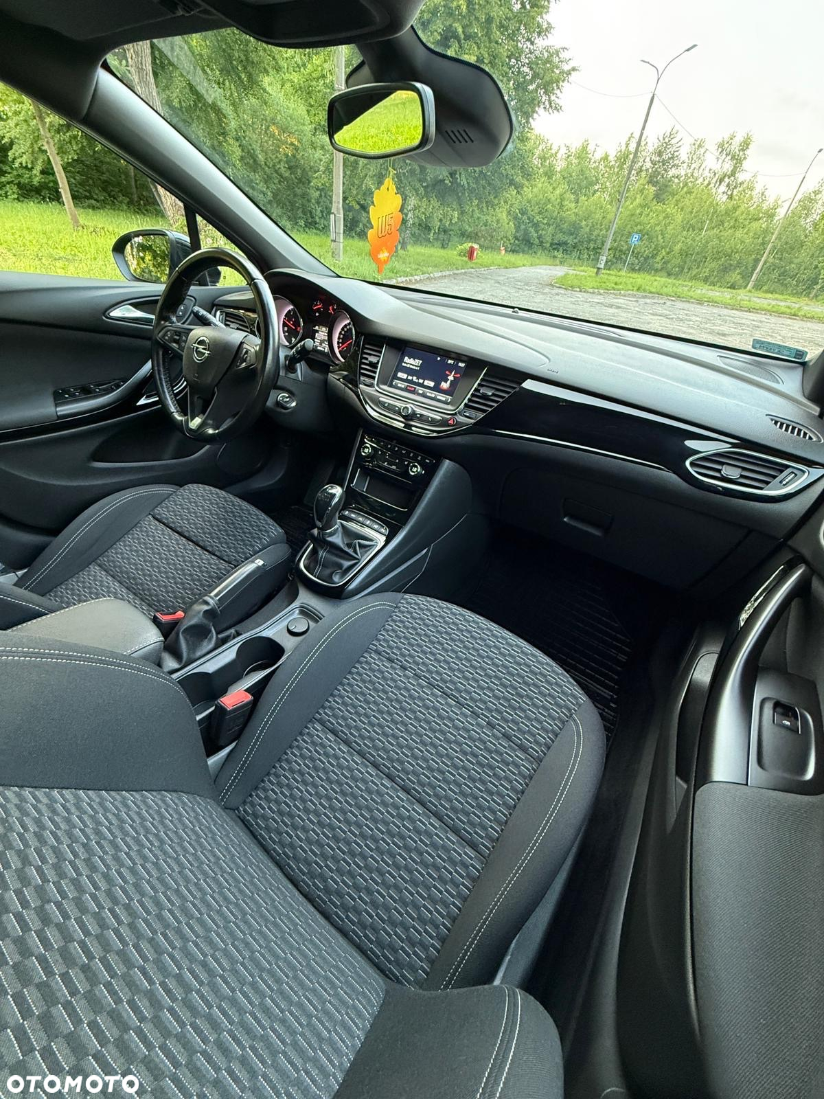 Opel Astra V 1.6 CDTI Enjoy S&S - 26