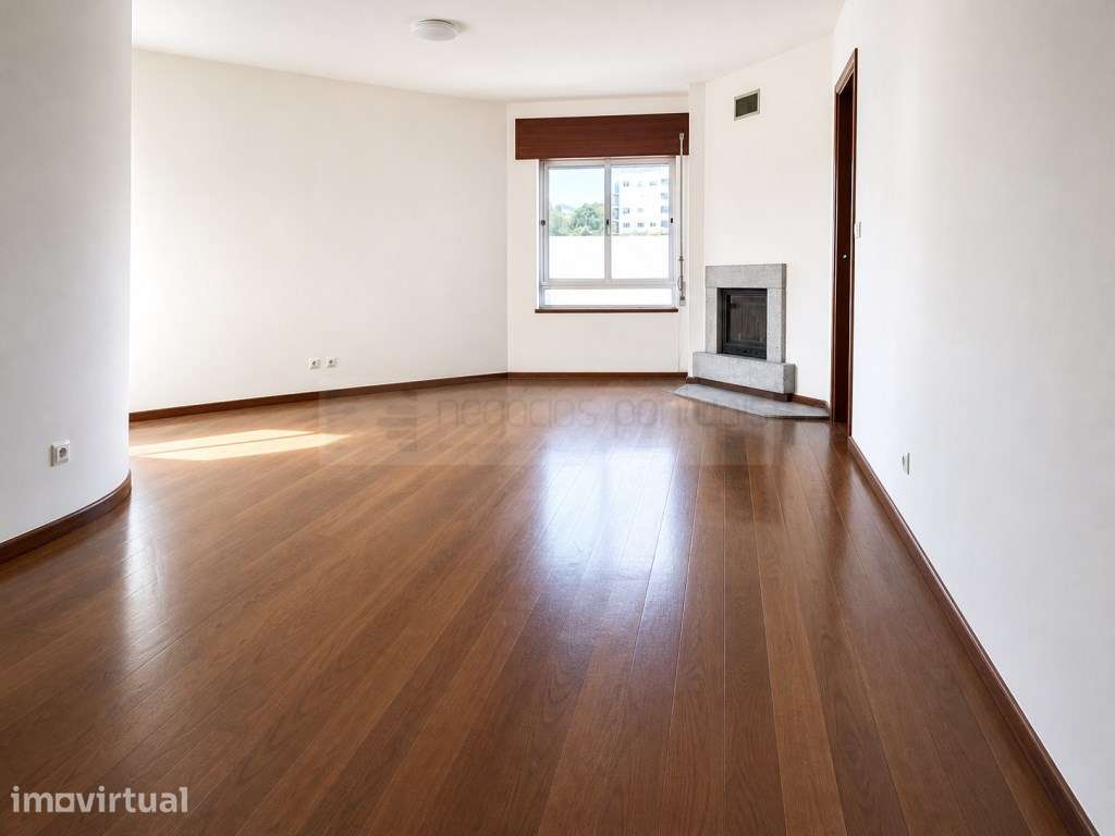Apartamento T3 - próximo ao Braga Parque, com lugar de garagem - Grande imagem: 2/31