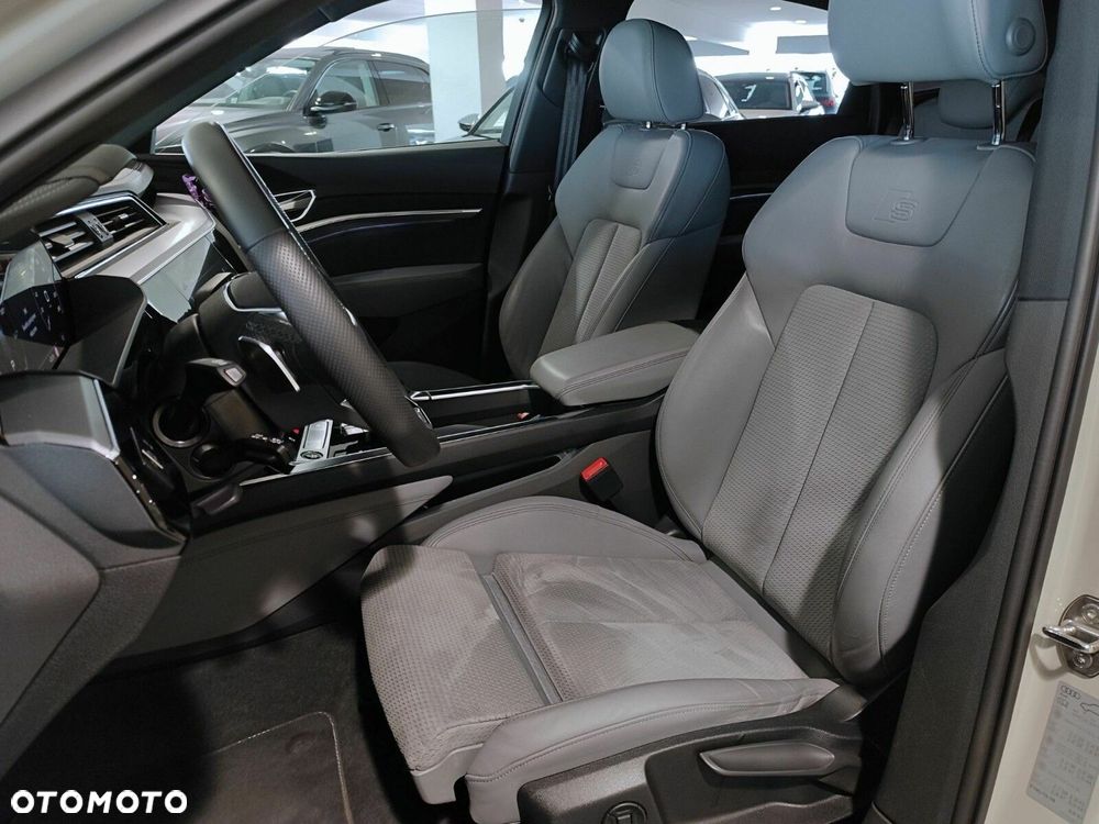 Audi e-tron 55 Quattro S Line - 23